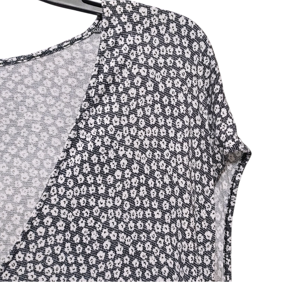 Urban Outfitters Black & White Floral Ruffled Crop Top Women's Size Large L - Picture 4 of 9